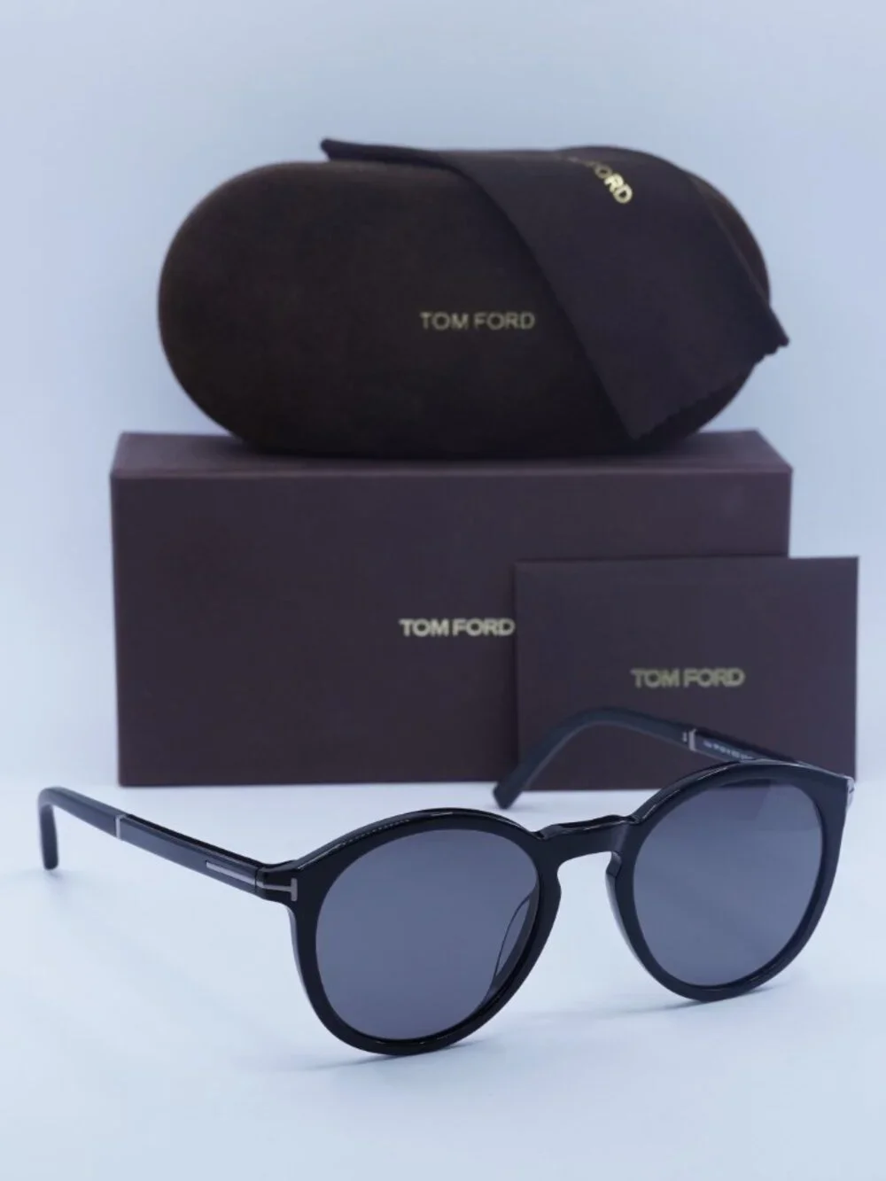 Tom Ford model ft1021